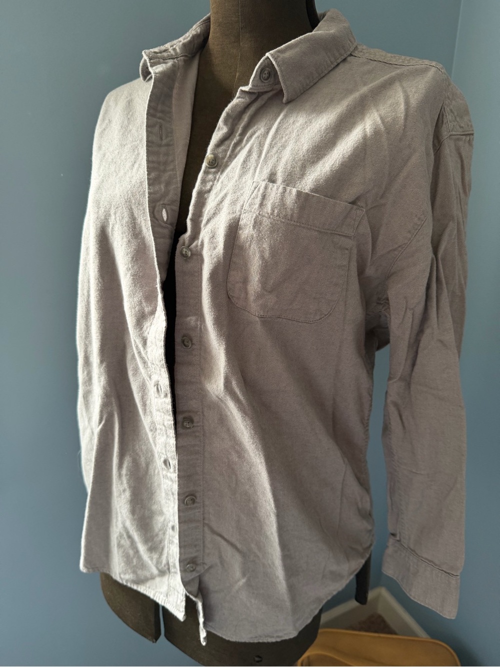 Eddie Bauer Women's Button-Down Shirt in Light Taupe
